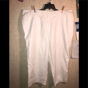 Roz & Ali White Capris
